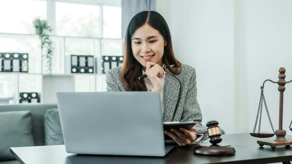 Comment maximiser votre efficacité professionnelle avec les documents juridiques essentiels pour les entreprises ?