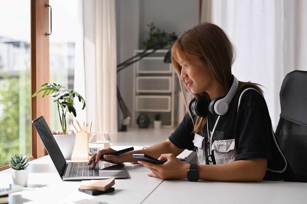 Avis Livementor : votre portail de formation en ligne pour le développement professionnel