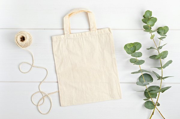 Boostez votre visibilité et communiquez votre sensibilité au développement durable avec un Tote bag personnalisé en coton bio
