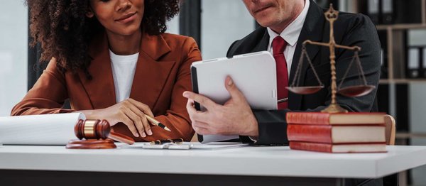 Prévoyance juridique avec un avocat spécialisé en fonds de commerce